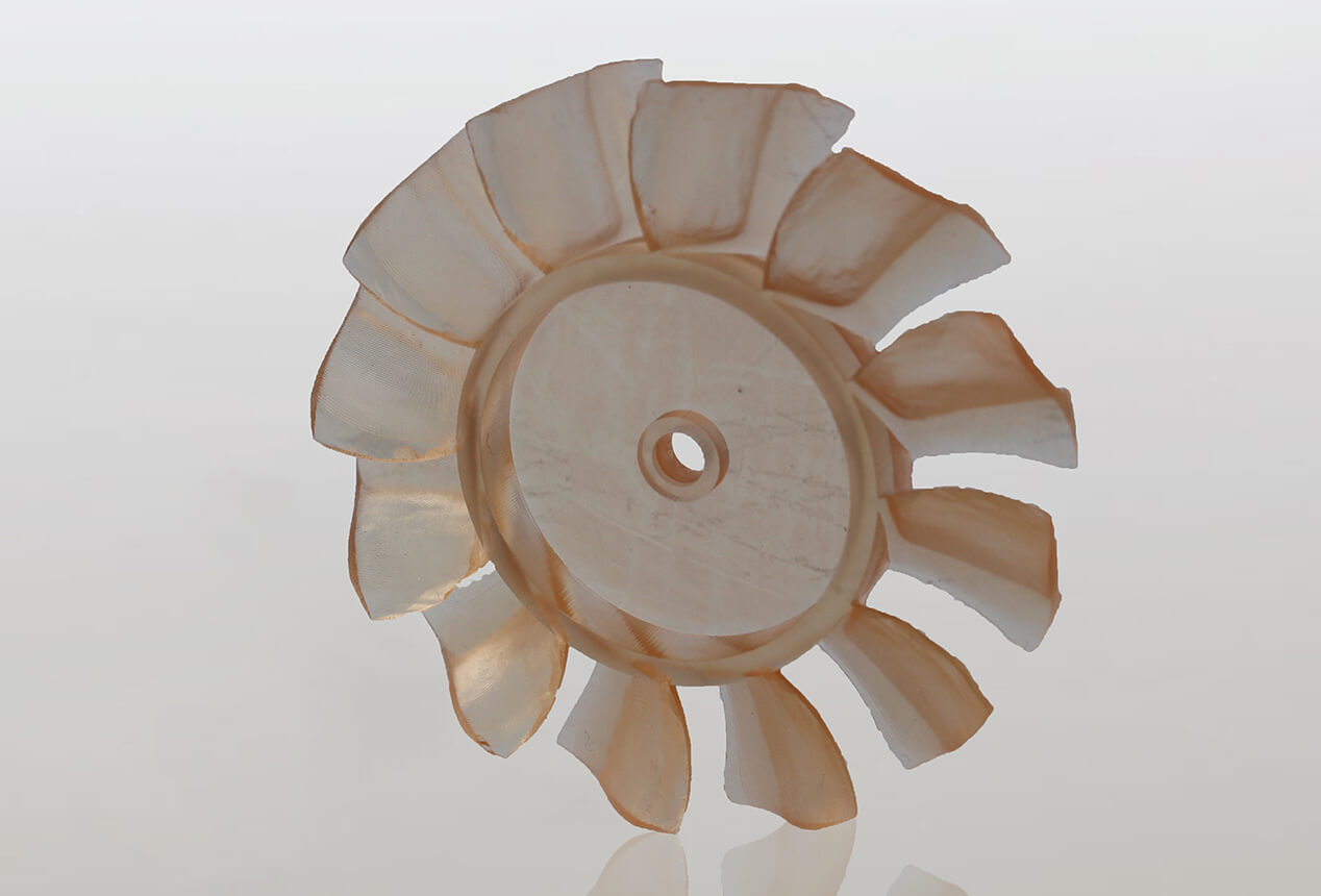 Turbina de refrigeración impresa en 3D con resina BASF Ultracur3D RG 1100.